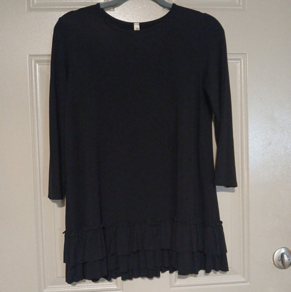 Pomelo Woman Ruffled Tunic Top Size L